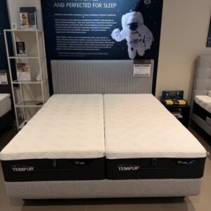 Outlet ARC Adjustable -parisänky 180x200 cm